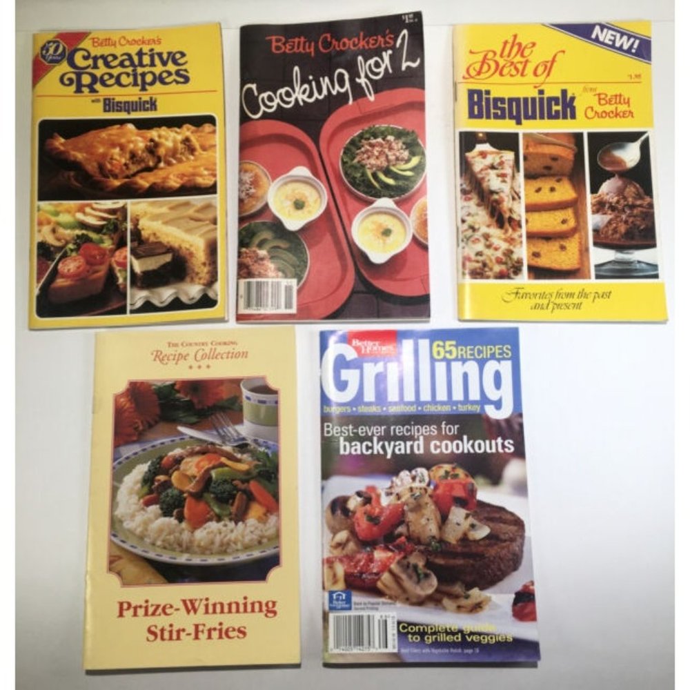Bundle of 5 Betty Crocker Classic Recipe Booklets Magazines + Better Homes